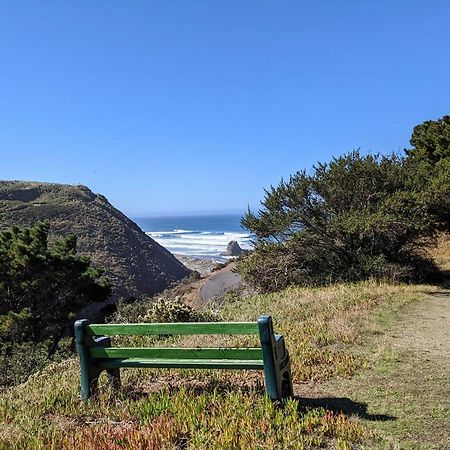 Manchester Dream Weaver House With Hot Tub And Ocean View!ヴィラ エクステリア 写真