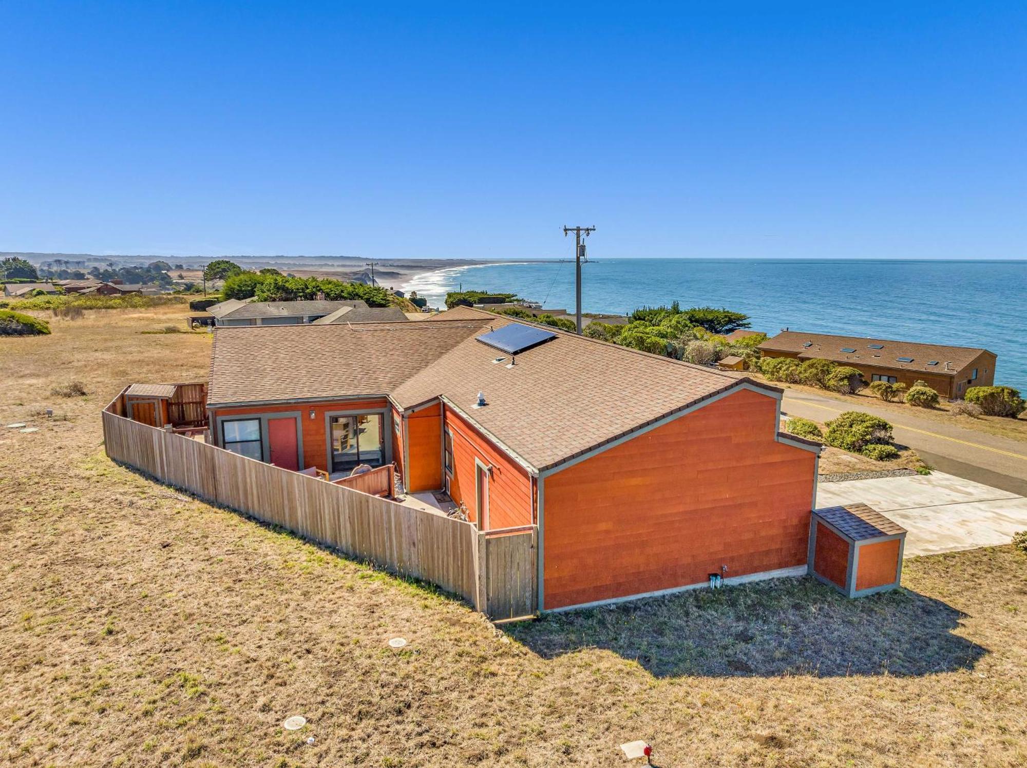 Manchester Dream Weaver House With Hot Tub And Ocean View!ヴィラ エクステリア 写真