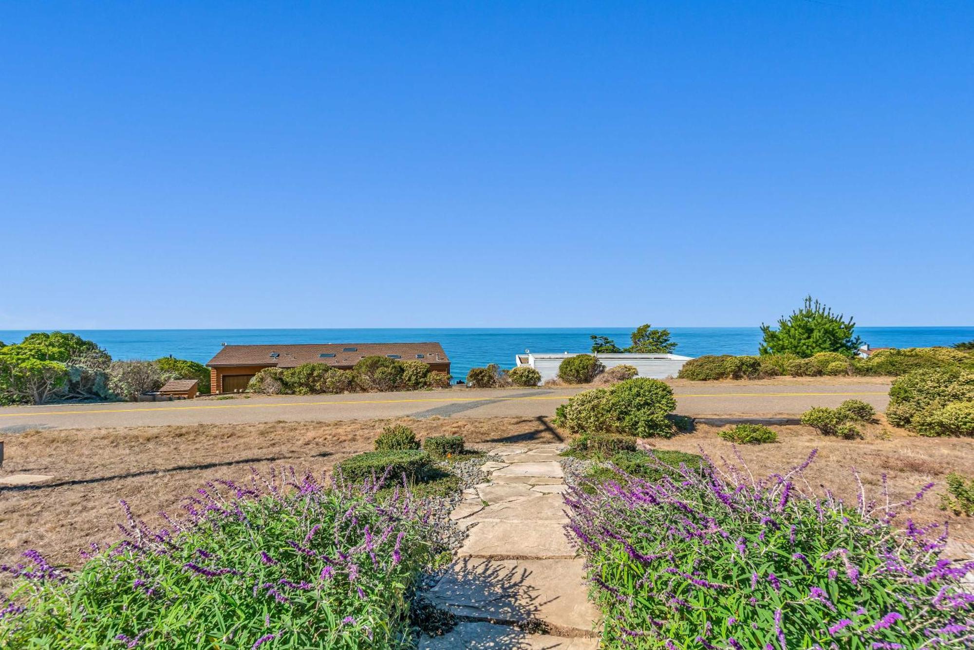 Manchester Dream Weaver House With Hot Tub And Ocean View!ヴィラ エクステリア 写真